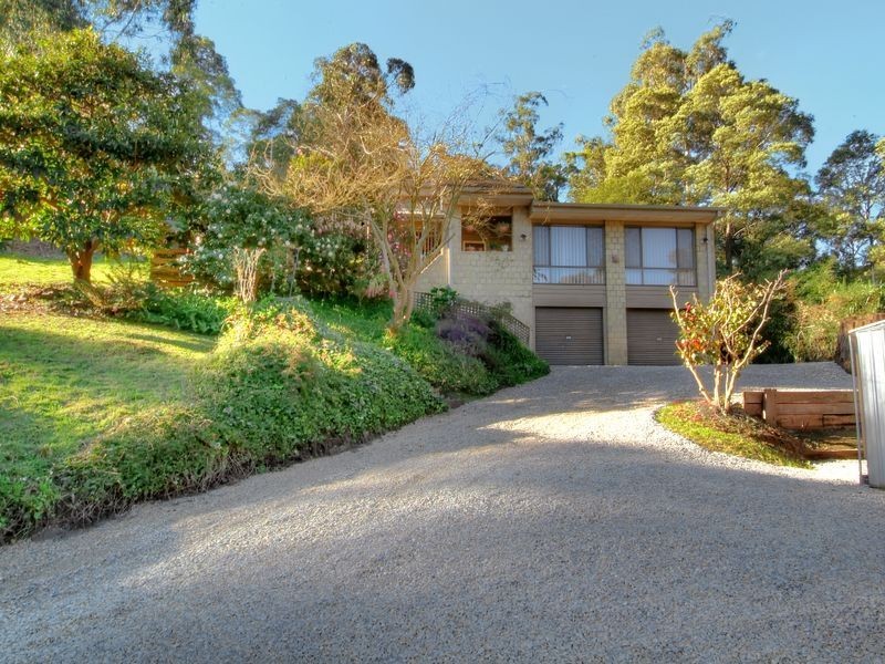 86 McNicol Road, Tecoma VIC 3160