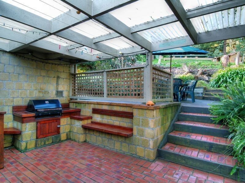 86 McNicol Road, Tecoma VIC 3160