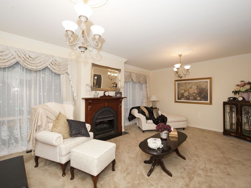 29 Woods Point Drive, Beaconsfield VIC 3807