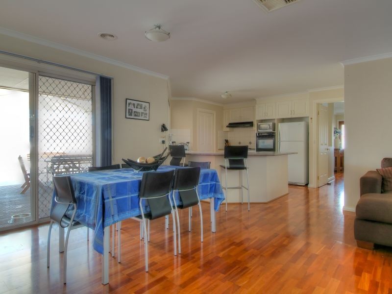 22 Windsor Drive, Beaconsfield VIC 3807