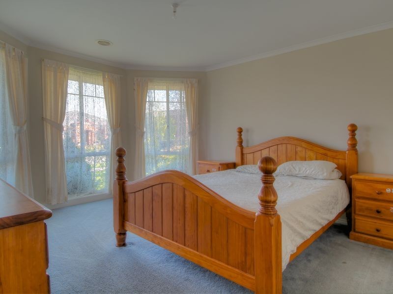 22 Windsor Drive, Beaconsfield VIC 3807