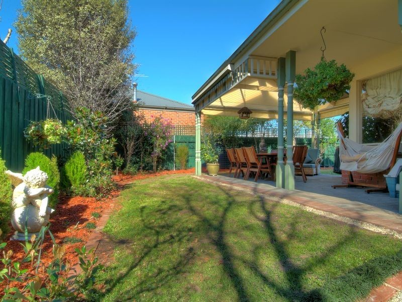 9 The Crescent, Narre Warren South VIC 3805