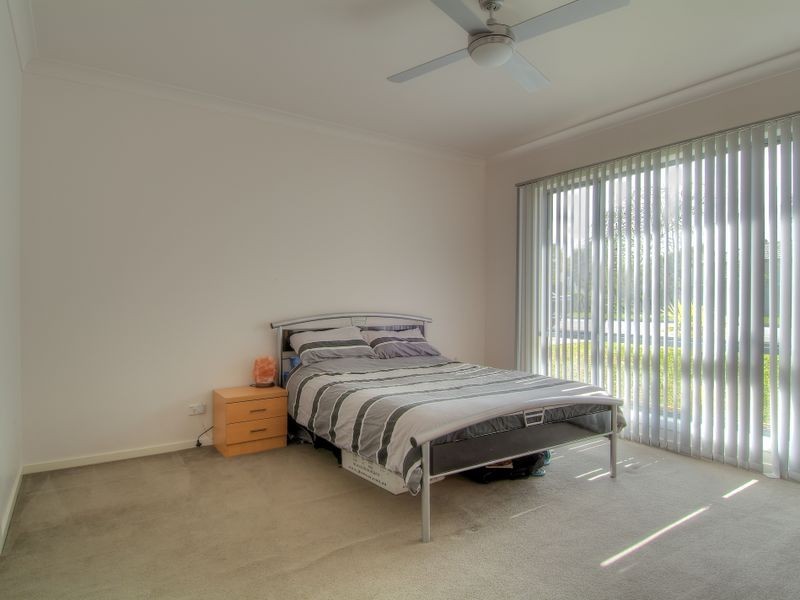 81 Streeton Way, Berwick VIC 3806