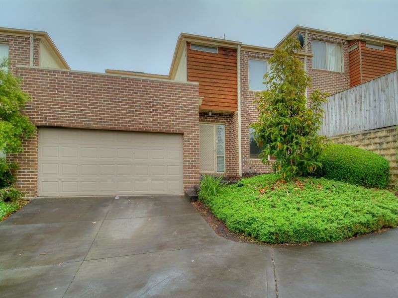 10/52 Shinners Avenue, Berwick VIC 3806