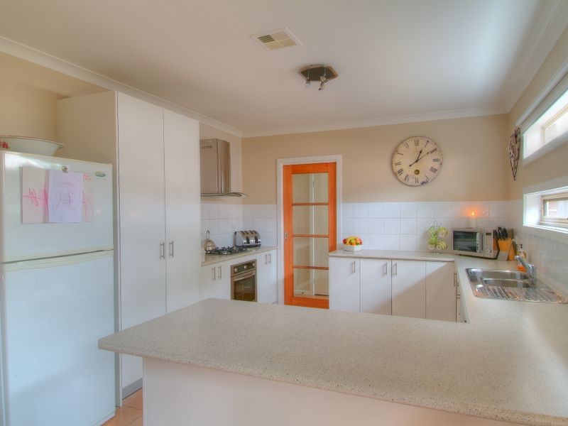 10/52 Shinners Avenue, Berwick VIC 3806