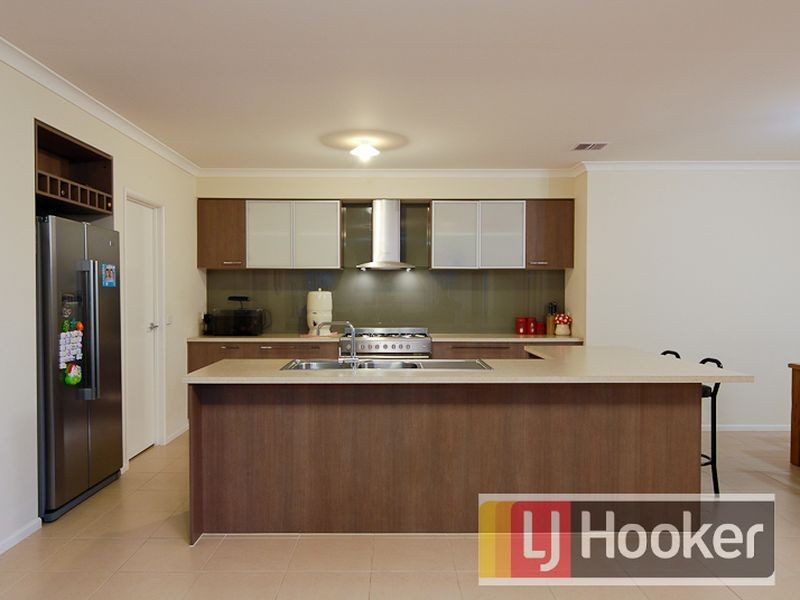 36 Tralee Circuit, Narre Warren VIC 3805