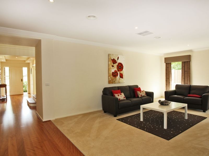 60 Fieldstone Boulevard, Beaconsfield VIC 3807