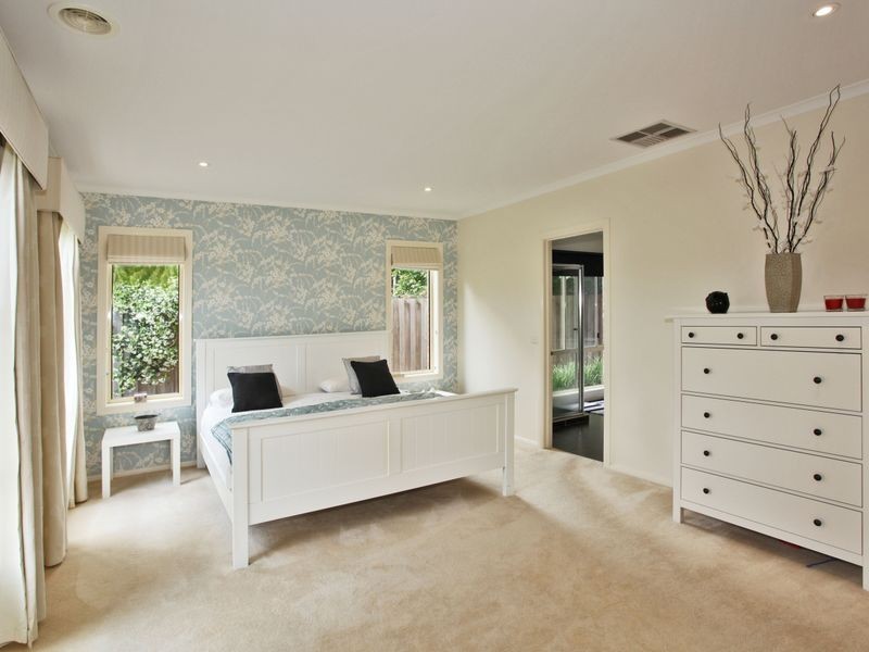 60 Fieldstone Boulevard, Beaconsfield VIC 3807