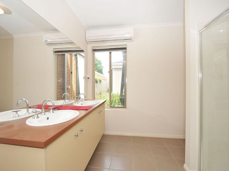 51 Stefan Drive, Berwick VIC 3806