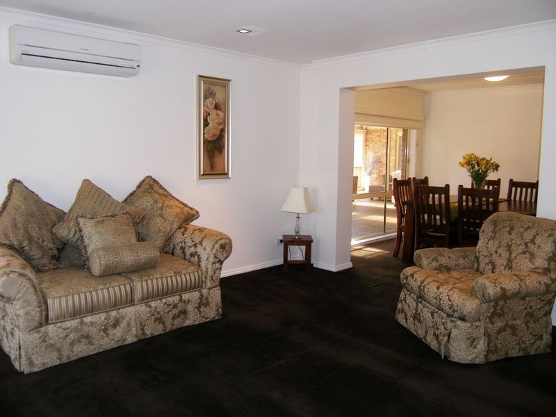 32 O’Neil Road, Beaconsfield VIC 3807