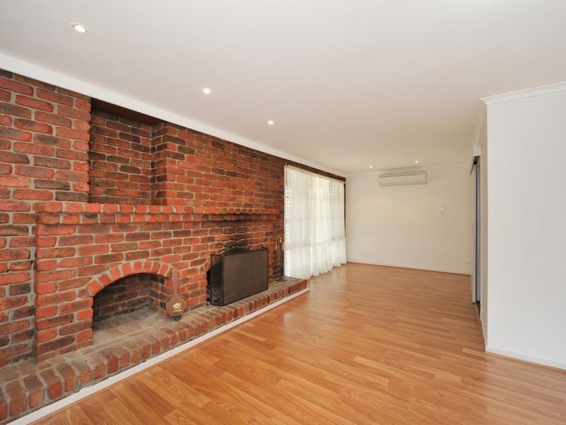 58 Saxonwood Drive, Narre Warren VIC 3805