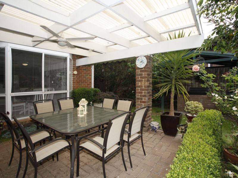 11 Elgin Street, Berwick VIC 3806