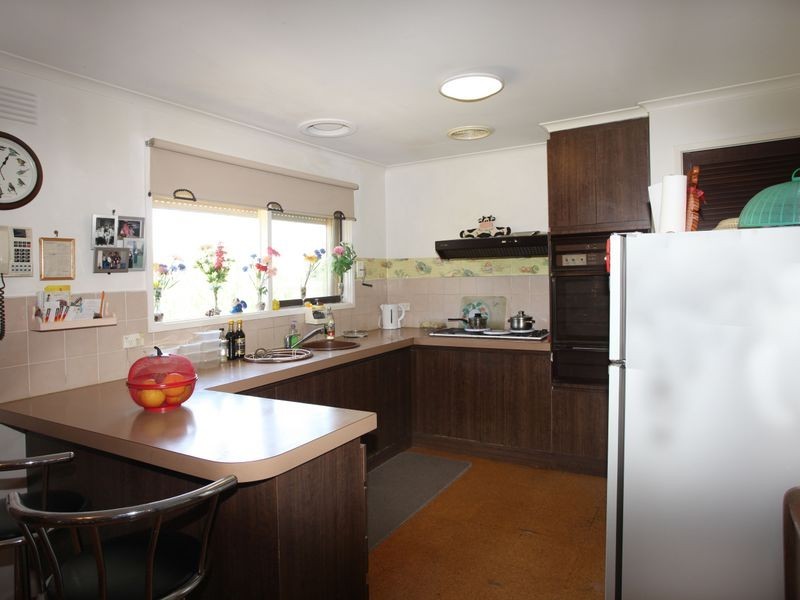 2 Summerlea Road, Narre Warren VIC 3805