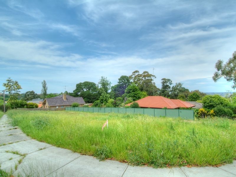 26 York Road, Berwick VIC 3806