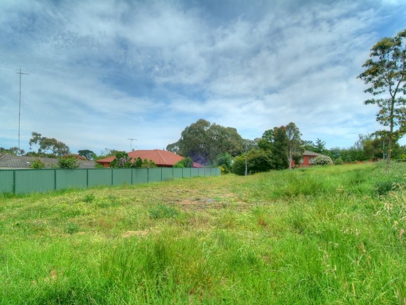 26 York Road, Berwick VIC 3806