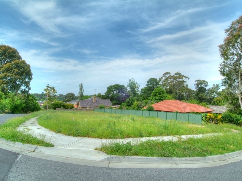 26 York Road, Berwick VIC 3806