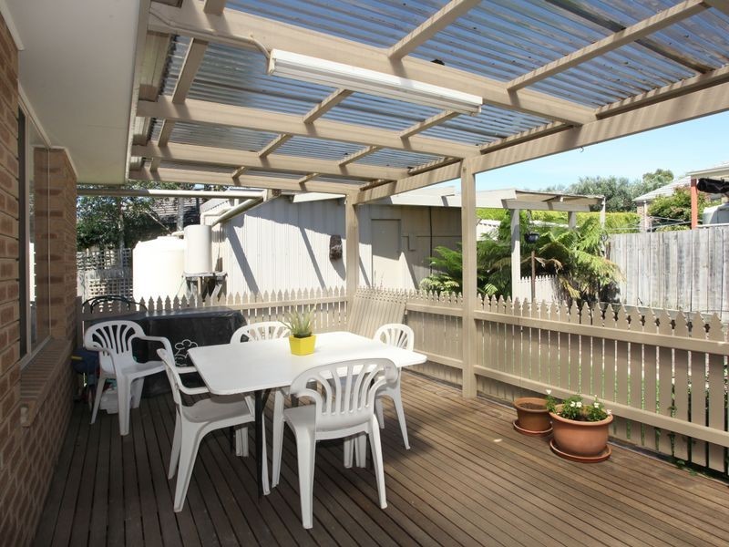 2 Dryden Court, Berwick VIC 3806