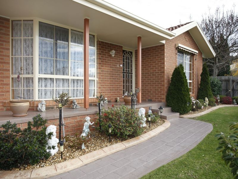 3 Dryden Court, Berwick VIC 3806