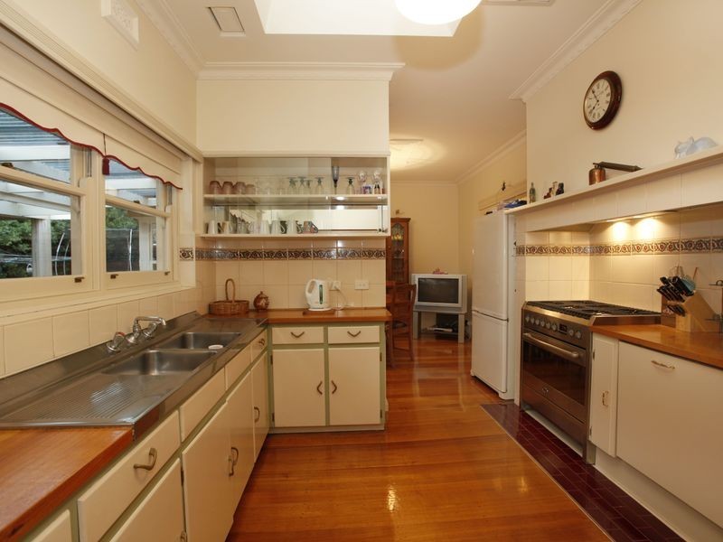 41-43 Manuka Road, Berwick VIC 3806