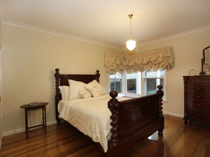 41-43 Manuka Road, Berwick VIC 3806