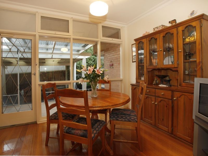 41-43 Manuka Road, Berwick VIC 3806