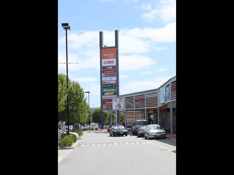 11 Limousin Court, Berwick VIC 3806