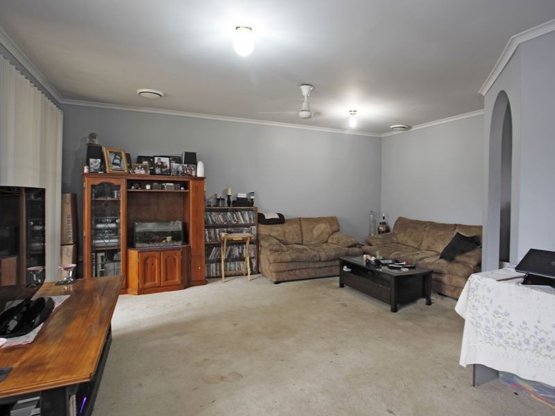 19 Shiraz Crescent, Narre Warren VIC 3805