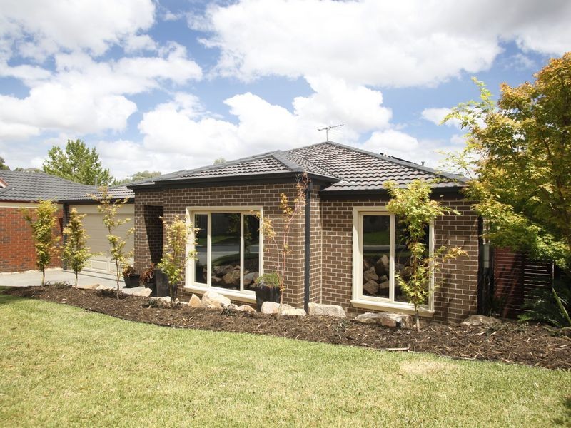 3 Mountain View Circuit, Beaconsfield VIC 3807