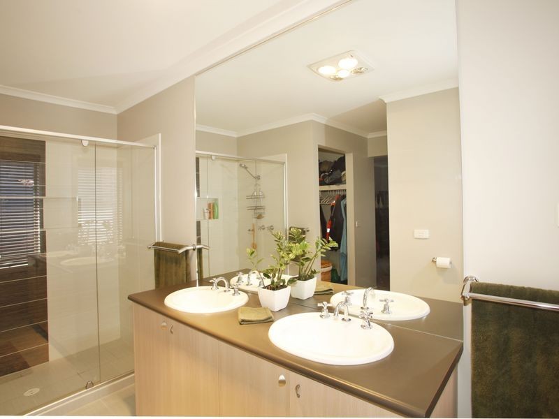 3 Mountain View Circuit, Beaconsfield VIC 3807