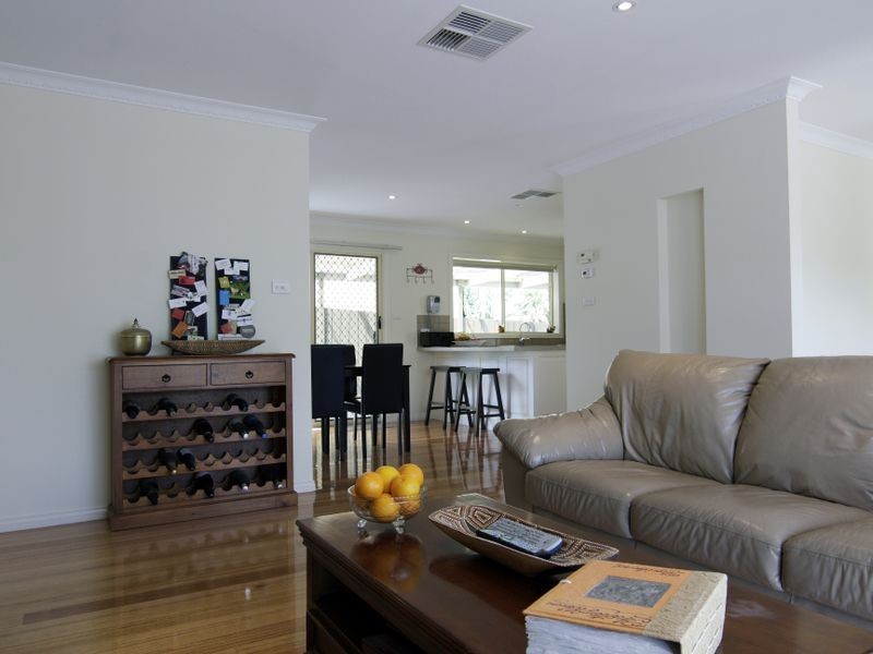 4 Hagen Drive, Berwick VIC 3806
