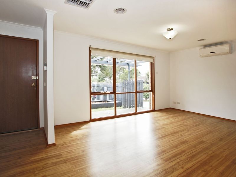 2 Yeramba Retreat, Berwick VIC 3806