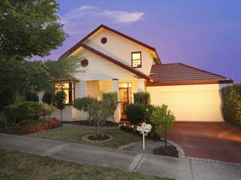 10 Logan Place, Berwick VIC 3806