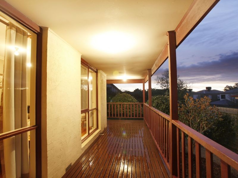 10 Logan Place, Berwick VIC 3806