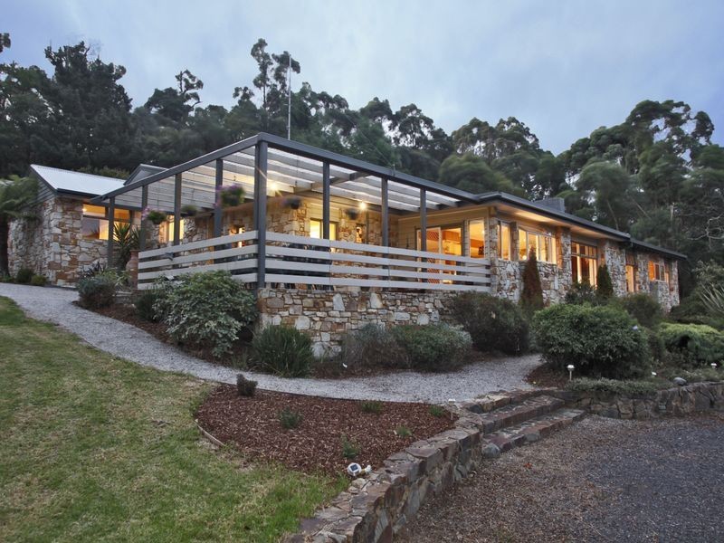 4 Dewhurst Road, Emerald VIC 3782