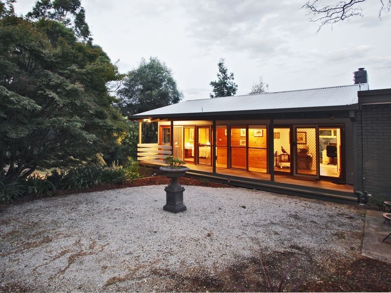 4 Dewhurst Road, Emerald VIC 3782