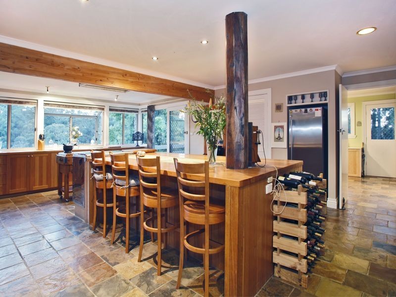 4 Dewhurst Road, Emerald VIC 3782