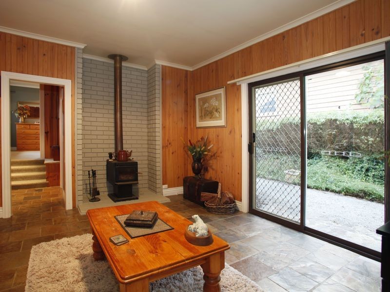 4 Dewhurst Road, Emerald VIC 3782