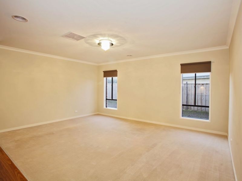 5 Cribb Cove, Narre Warren South VIC 3805