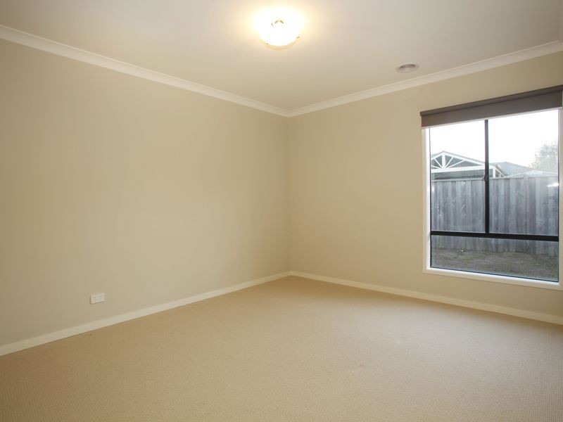 5 Cribb Cove, Narre Warren South VIC 3805