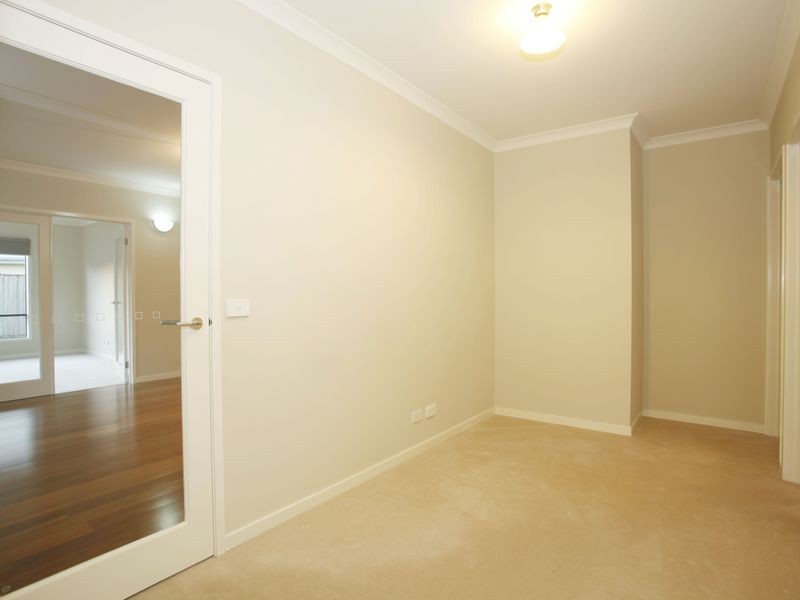 5 Cribb Cove, Narre Warren South VIC 3805