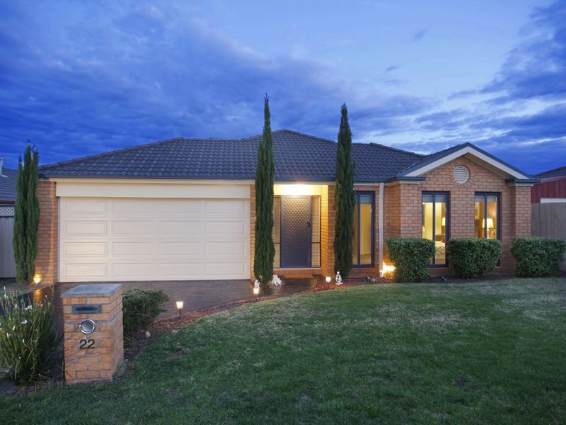 22 Osmington Circle, Narre Warren South VIC 3805