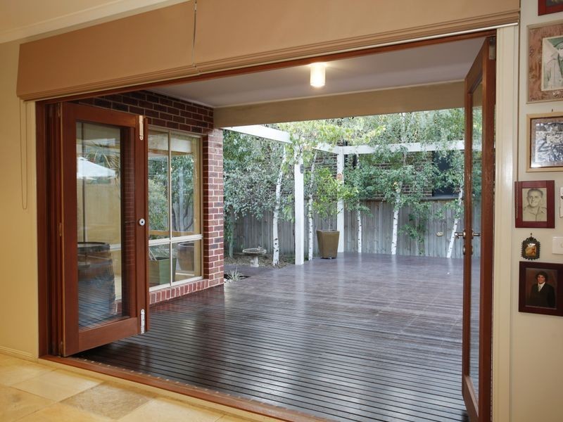 6 Lorne Court, Berwick VIC 3806