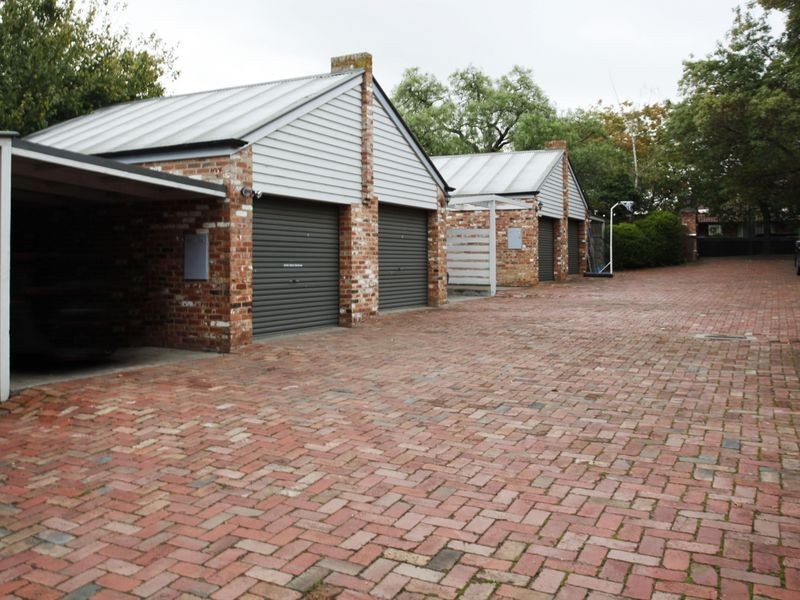 4/17-19 Palmerston Street, Berwick VIC 3806