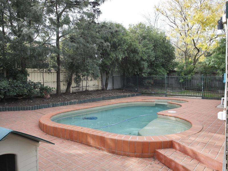 85 Avebury Drive, Berwick VIC 3806