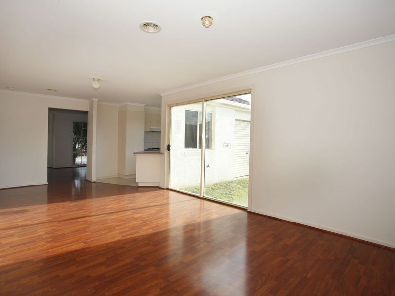 30 Kershaw Drive, Narre Warren South VIC 3805