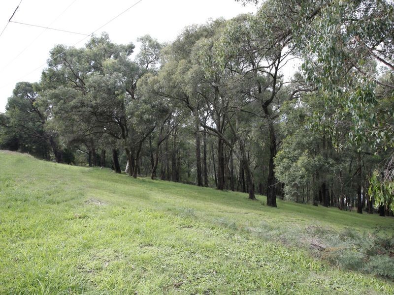 92 Cooinda Road, Beaconsfield VIC 3807