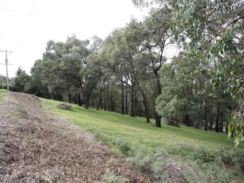 92 Cooinda Road, Beaconsfield VIC 3807