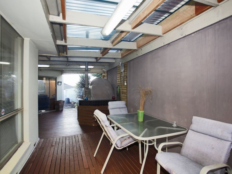 65 Hinrichsen Drive, Hallam VIC 3803