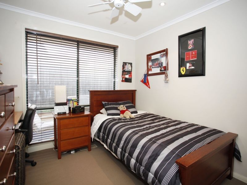 65 Hinrichsen Drive, Hallam VIC 3803