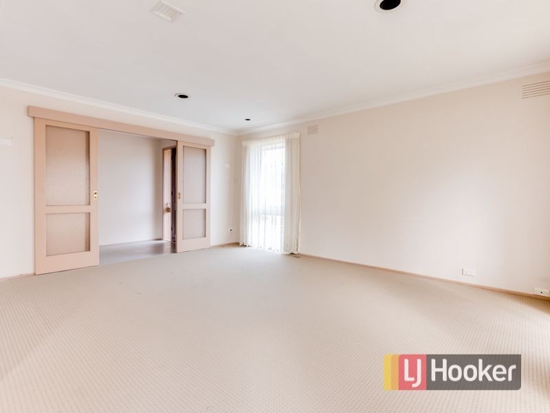 6 Millwood Avenue, Berwick VIC 3806